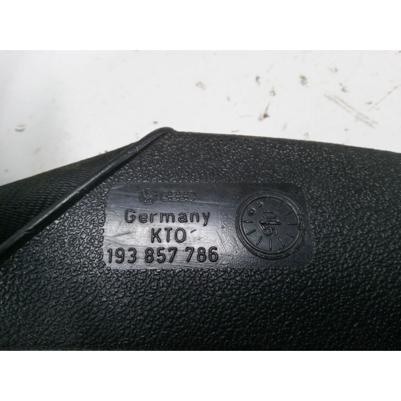 Recambio de cinturon seguridad trasero izquierdo para volkswagen golf 1.8 gl 19 rv - 2e referencia OEM IAM   