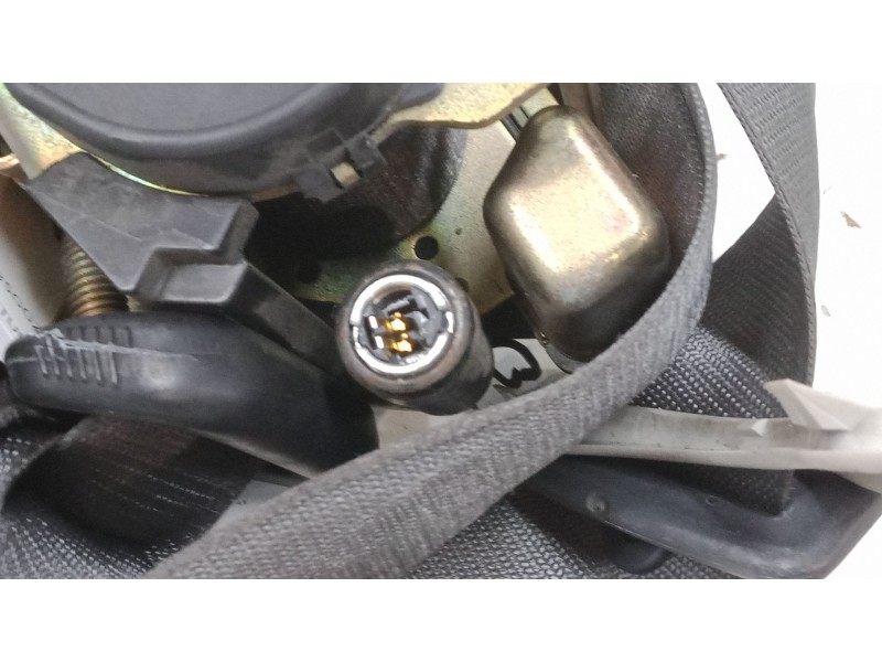 Recambio de cinturon seguridad trasero derecho para renault laguna ii (bg0/1_) 2.2 dci (bg0f) referencia OEM IAM   