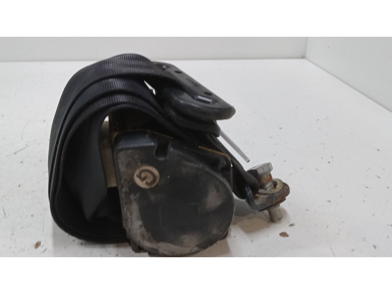Recambio de cinturon seguridad trasero izquierdo para peugeot 106 ii (1a_, 1c_) 1.1 i referencia OEM IAM   