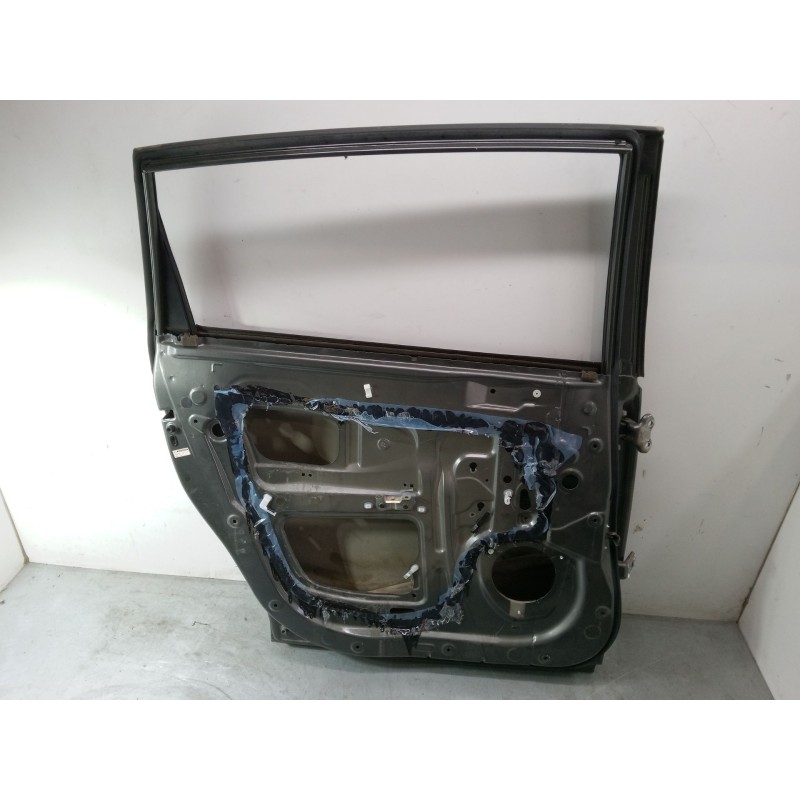 Recambio de puerta trasera izquierda para toyota corolla verso (zer_, zze12_, r1_) 1.8 (znr11_) referencia OEM IAM 670040F010  