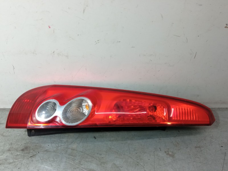 Recambio de piloto trasero izquierdo para ford fiesta v (jh_, jd_) 1.4 tdci referencia OEM IAM   