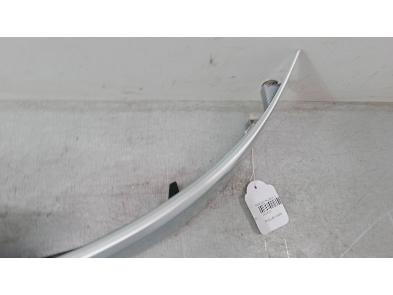 Recambio de rejillas capo para renault kangoo (kc0/1_) 1.2 16v (kc05, kc06, kc03, kc0t, kc0w, kc1d) referencia OEM IAM   