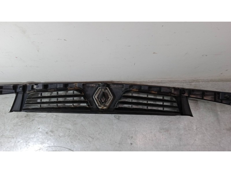 Recambio de rejillas capo para renault kangoo (kc0/1_) 1.2 16v (kc05, kc06, kc03, kc0t, kc0w, kc1d) referencia OEM IAM   