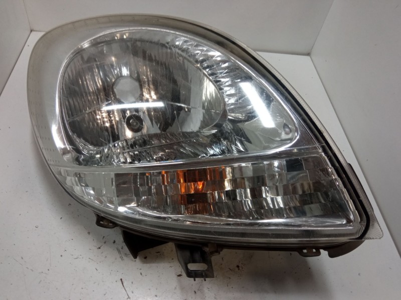 Recambio de faro derecho para renault kangoo (kc0/1_) 1.2 16v (kc05, kc06, kc03, kc0t, kc0w, kc1d) referencia OEM IAM 8200236591