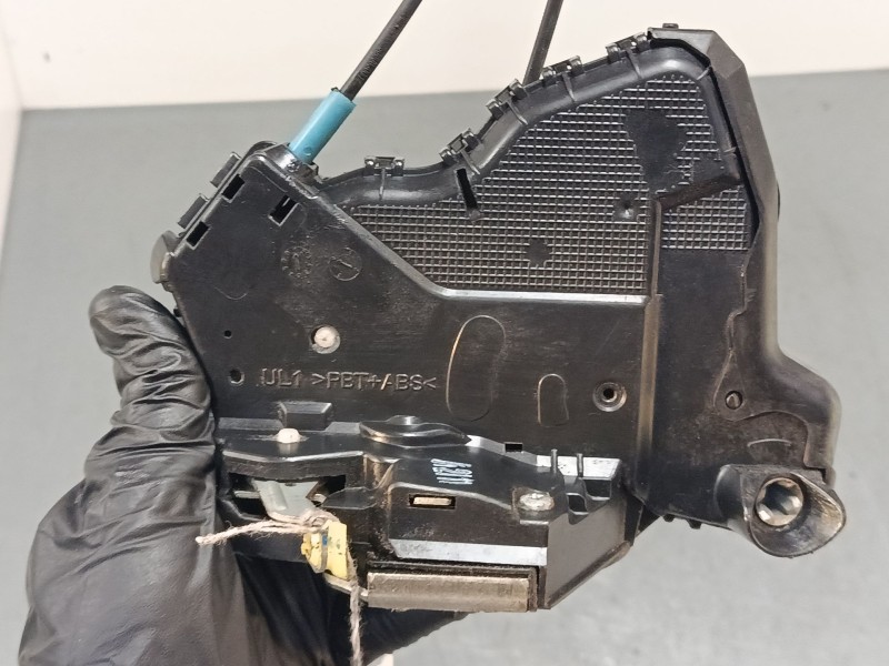 Recambio de cerradura puerta delantera izquierda para toyota verso (_r2_) 1.6 (zgr20_) referencia OEM IAM   