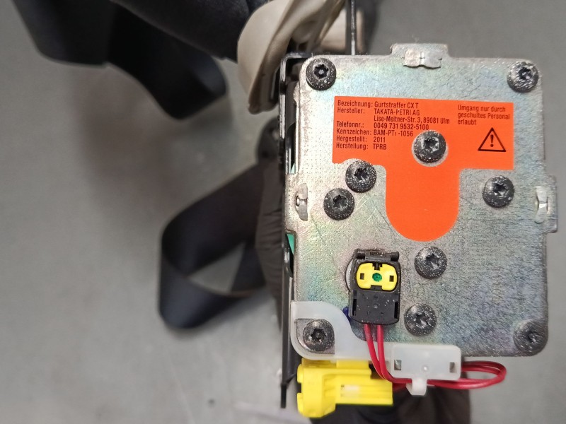 Recambio de cinturon seguridad delantero derecho para toyota verso (_r2_) 1.6 (zgr20_) referencia OEM IAM   