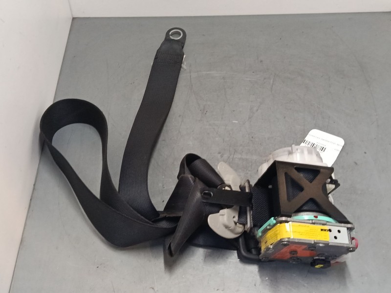 Recambio de cinturon seguridad delantero izquierdo para toyota verso (_r2_) 1.6 (zgr20_) referencia OEM IAM   