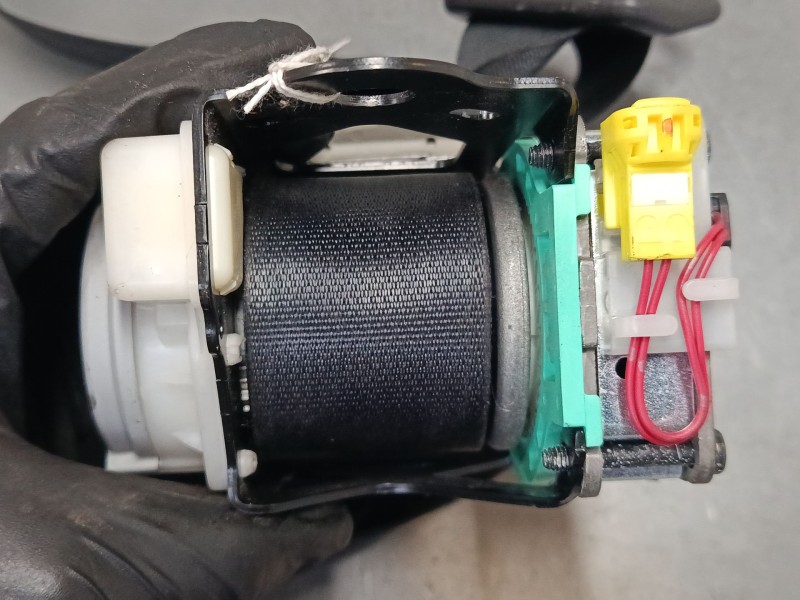 Recambio de cinturon seguridad delantero izquierdo para toyota verso (_r2_) 1.6 (zgr20_) referencia OEM IAM   