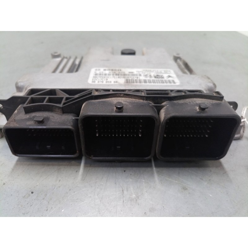 Recambio de centralita motor uce para peugeot 2008 i (cu_) 1.6 hdi referencia OEM IAM 9807885980 9666729580 EDC17C10