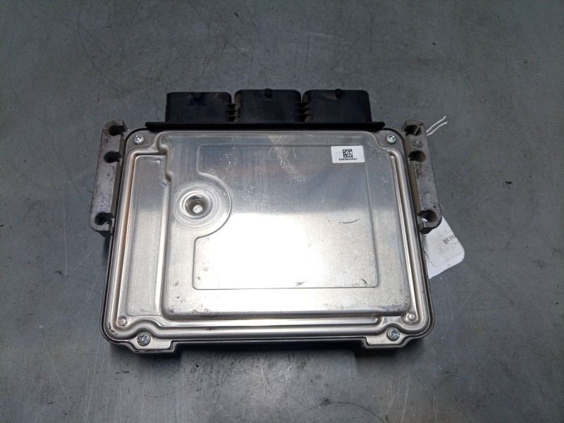 Recambio de centralita motor uce para peugeot 2008 i (cu_) 1.6 hdi referencia OEM IAM 9807885980 9666729580 EDC17C10