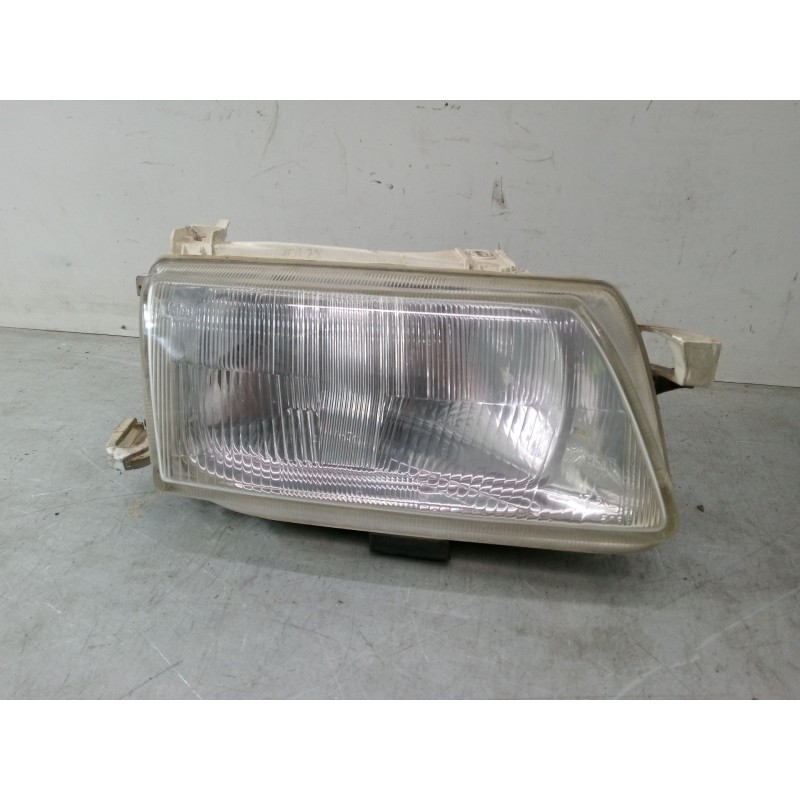 Recambio de faro izquierdo para opel astra f hatchback (t92) 1.6 i 16v (f08, m08, f68, m68) referencia OEM IAM   