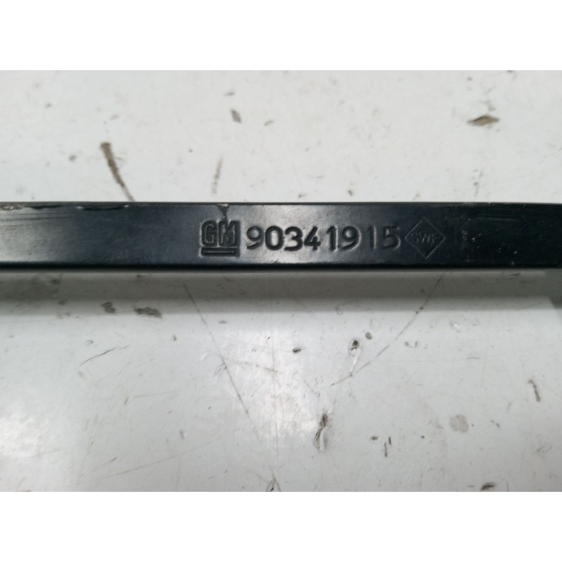 Recambio de brazo limpia trasero para opel astra f hatchback (t92) 1.6 i 16v (f08, m08, f68, m68) referencia OEM IAM   