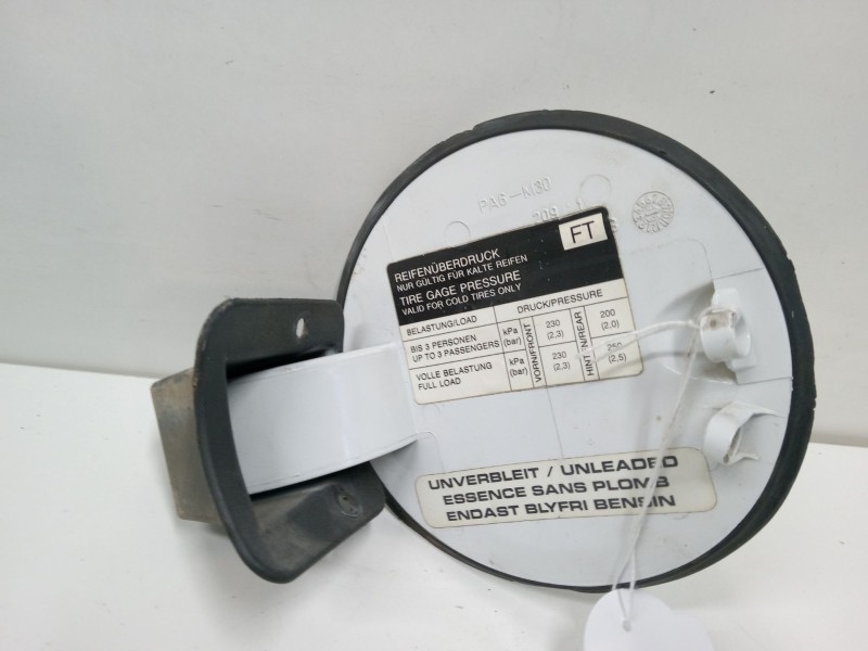 Recambio de tapa exterior combustible para opel astra f hatchback (t92) 1.6 i 16v (f08, m08, f68, m68) referencia OEM IAM   