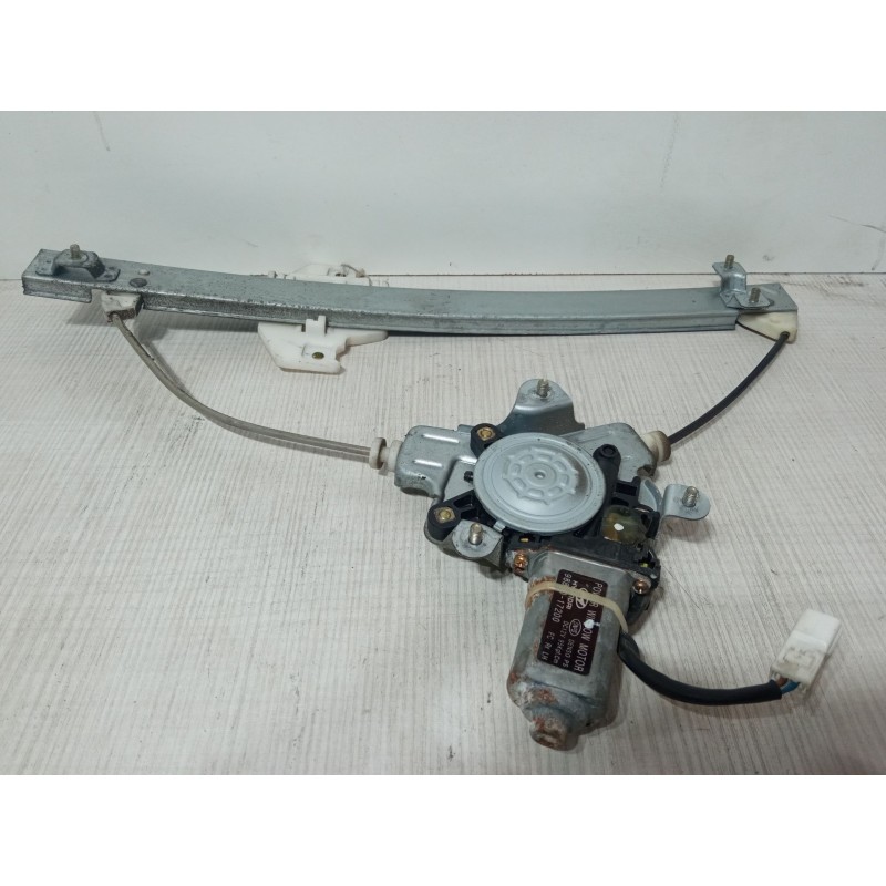 Recambio de elevalunas electrico trasero izquierdo para hyundai matrix (fc) 1.5 crdi referencia OEM IAM 9881-17200  