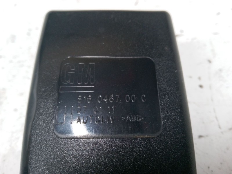 Recambio de anclaje cinturon delantero izquierdo para opel corsa d (s07) 1.2 (l08, l68) referencia OEM IAM   
