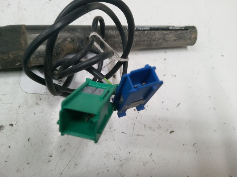 Recambio de anclaje cinturon delantero izquierdo para opel corsa d (s07) 1.2 (l08, l68) referencia OEM IAM   