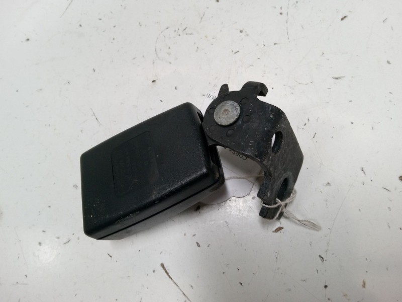 Recambio de anclaje cinturon trasero izquierdo para opel corsa d (s07) 1.2 (l08, l68) referencia OEM IAM   