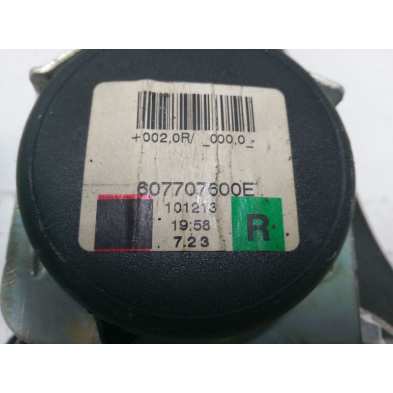 Recambio de cinturon seguridad delantero derecho para opel corsa d (s07) 1.2 (l08, l68) referencia OEM IAM   
