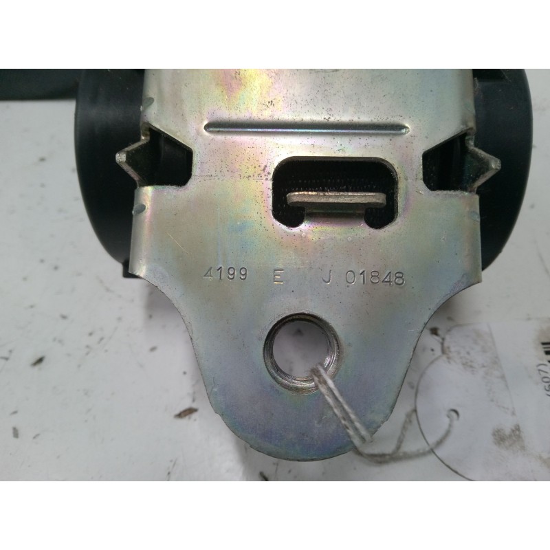 Recambio de cinturon seguridad trasero derecho para opel corsa d (s07) 1.2 (l08, l68) referencia OEM IAM   