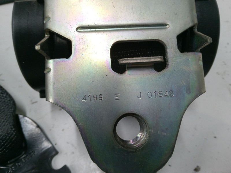 Recambio de cinturon seguridad trasero izquierdo para opel corsa d (s07) 1.2 (l08, l68) referencia OEM IAM   