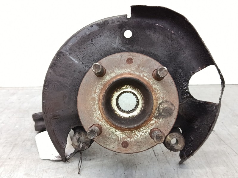 Recambio de mangueta delantera izquierda para nissan almera i hatchback (n15) 1.4 referencia OEM IAM   