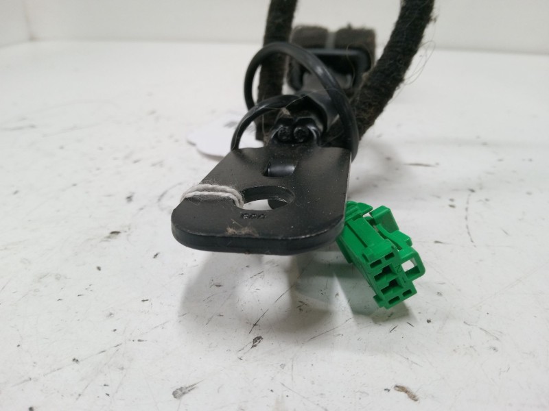 Recambio de anclaje cinturon delantero izquierdo para fiat 500x (334_) 1.3 d multijet (334axh1a) referencia OEM IAM   