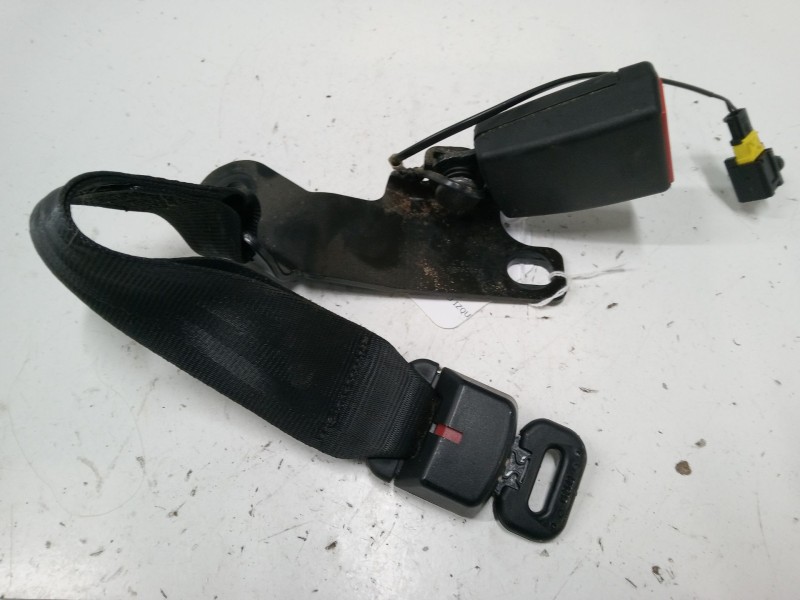 Recambio de anclaje cinturon trasero izquierdo para fiat 500x (334_) 1.3 d multijet (334axh1a) referencia OEM IAM   