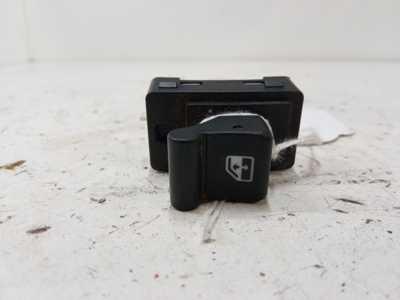 Recambio de mando elevalunas trasero derecho para fiat 500x (334_) 1.3 d multijet (334axh1a) referencia OEM IAM   