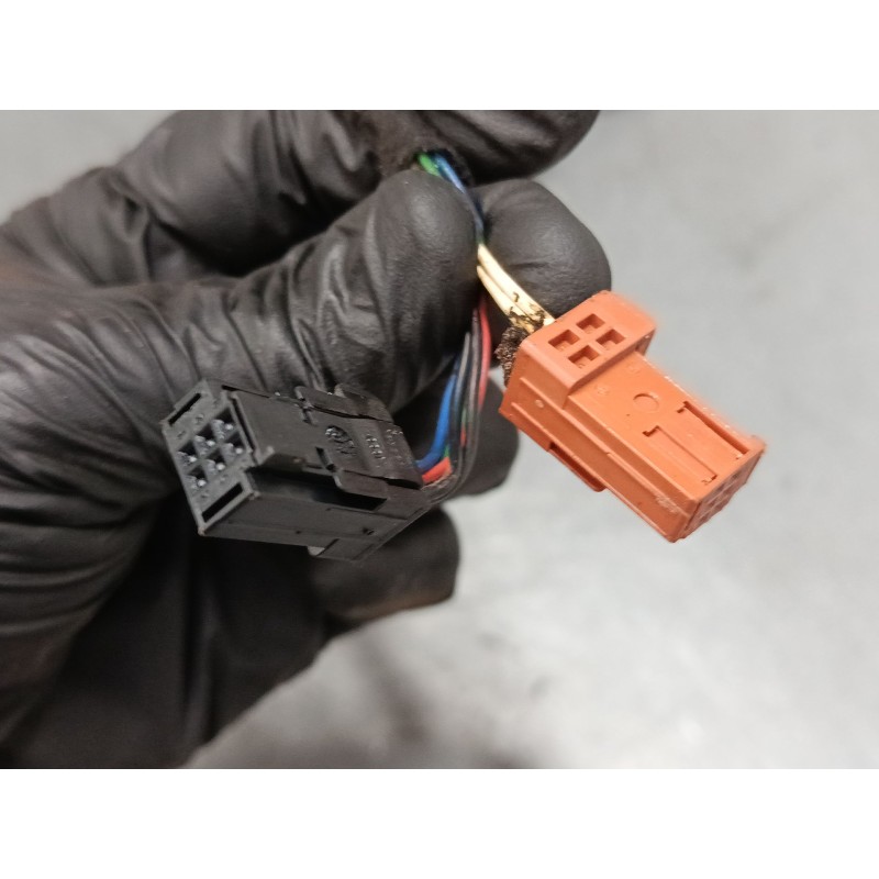 Recambio de retrovisor electrico izquierdo para peugeot 207/207+ (wa_, wc_) 1.4 16v referencia OEM IAM 96806498XT  