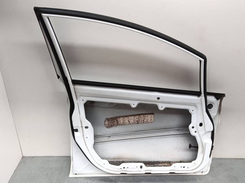 Recambio de puerta delantera izquierda para ford fiesta vi (cb1, ccn) 1.6 tdci referencia OEM IAM   