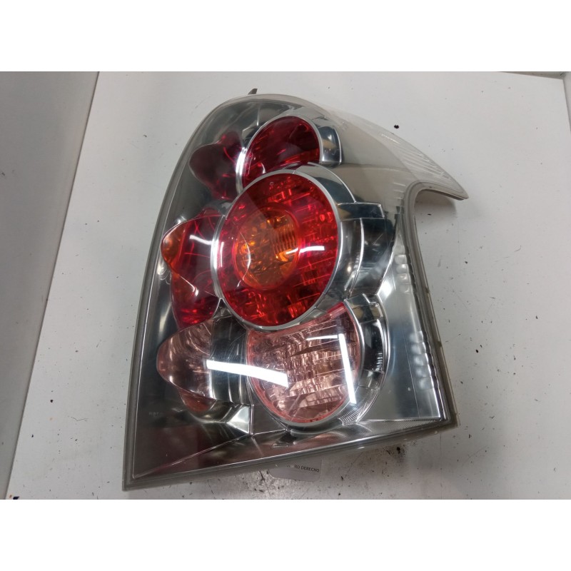 Recambio de piloto trasero derecho para toyota corolla verso (zer_, zze12_, r1_) 1.8 (znr11_) referencia OEM IAM 815510F020  