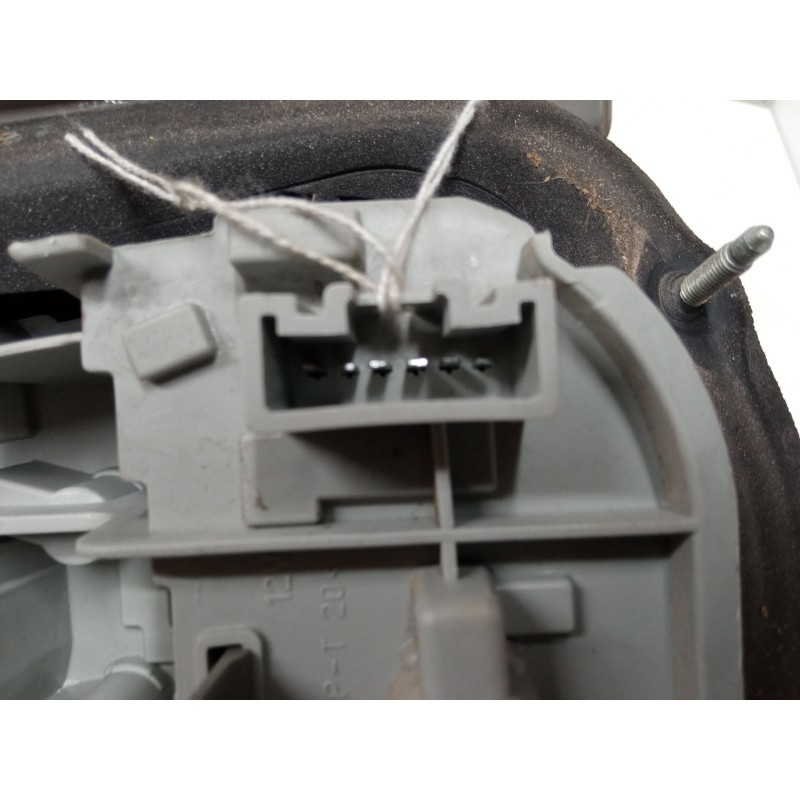 Recambio de piloto trasero derecho para toyota corolla verso (zer_, zze12_, r1_) 1.8 (znr11_) referencia OEM IAM 815510F020  