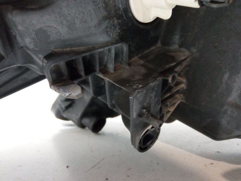 Recambio de faro derecho para nissan note (e12) 1.2 dig-s referencia OEM IAM   