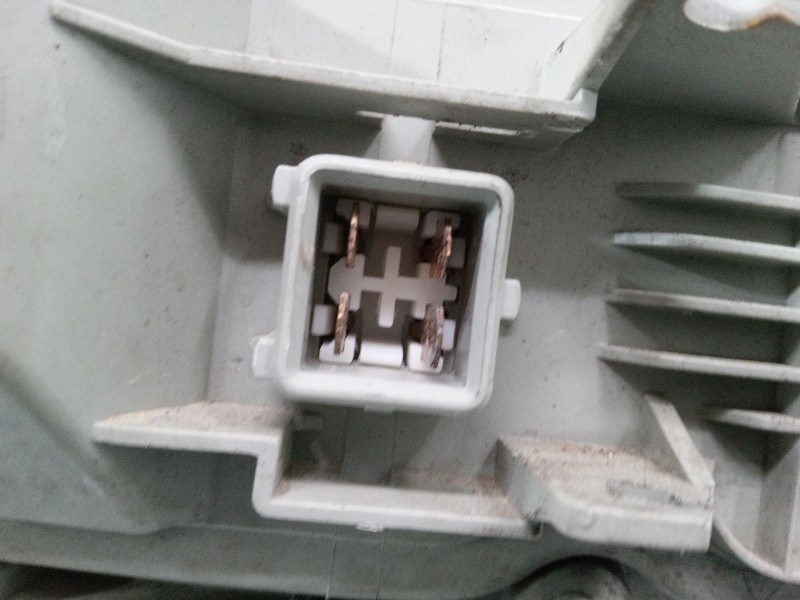 Recambio de faro izquierdo para seat toledo i (1l2) 1.9 td referencia OEM IAM 1L0941005  