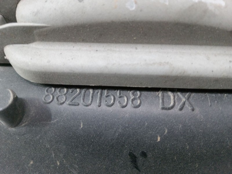 Recambio de faro derecho para fiat brava (182_) 1.9 td 75 s (182.bf) referencia OEM IAM 88201558dx  