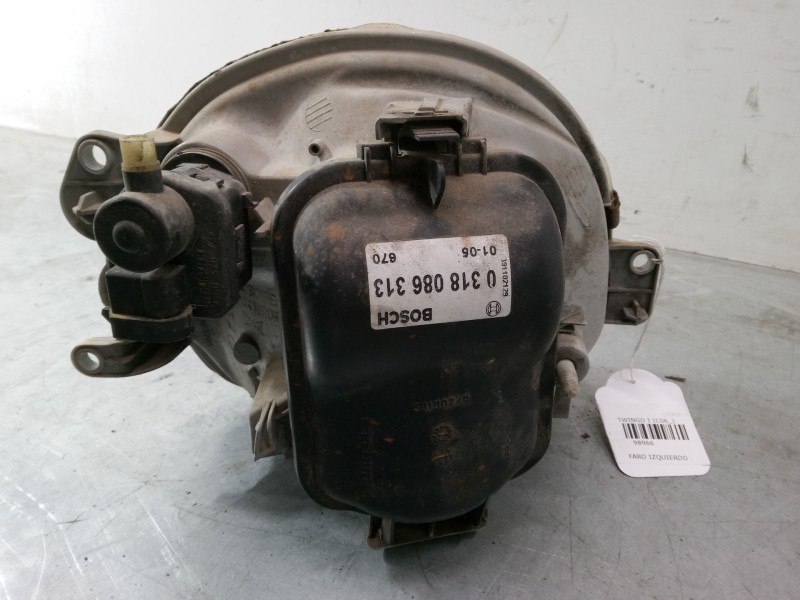 Recambio de faro izquierdo para renault twingo i (c06_) 1.2 (c067) referencia OEM IAM 0318086313  