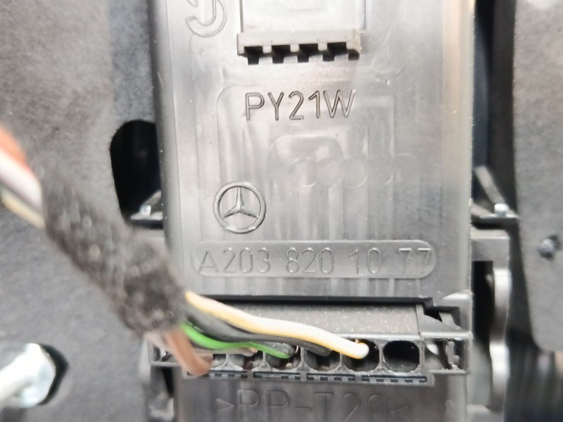 Recambio de piloto trasero derecho para mercedes-benz clase c coupé (cl203) c 220 cdi (203.708) referencia OEM IAM A2038201077  