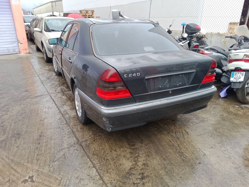 mercedes-benz clase c (w202) del año 2000