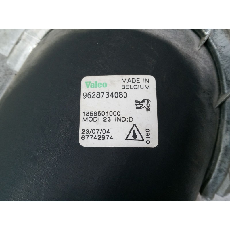 Recambio de faro antiniebla izquierdo para peugeot 206 hatchback (2a/c) 2.0 hdi 90 referencia OEM IAM 9628734080  