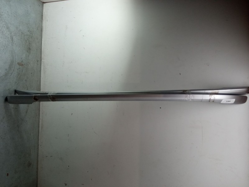 Recambio de barras techo para toyota corolla verso (zer_, zze12_, r1_) 1.8 (znr11_) referencia OEM IAM   