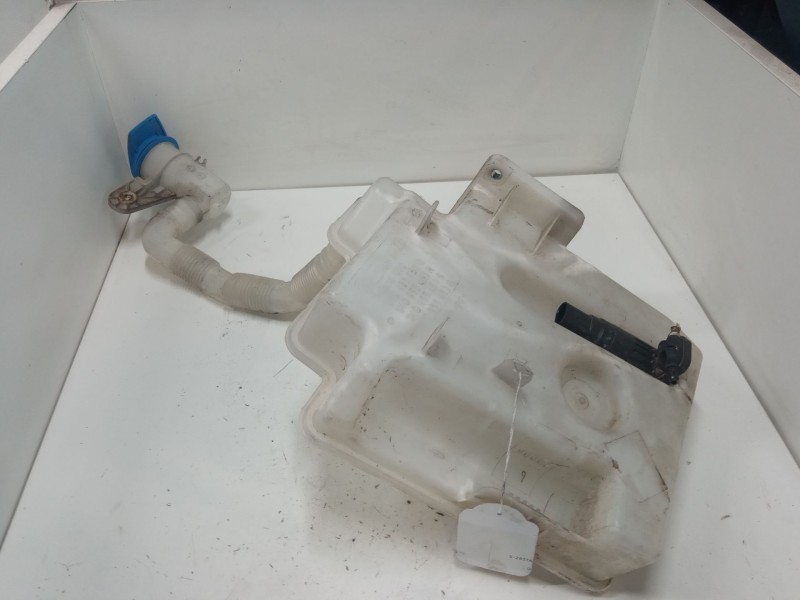 Recambio de deposito limpiaparabrisas para skoda yeti (5l) 2.0 tdi referencia OEM IAM 1K0955453Q  