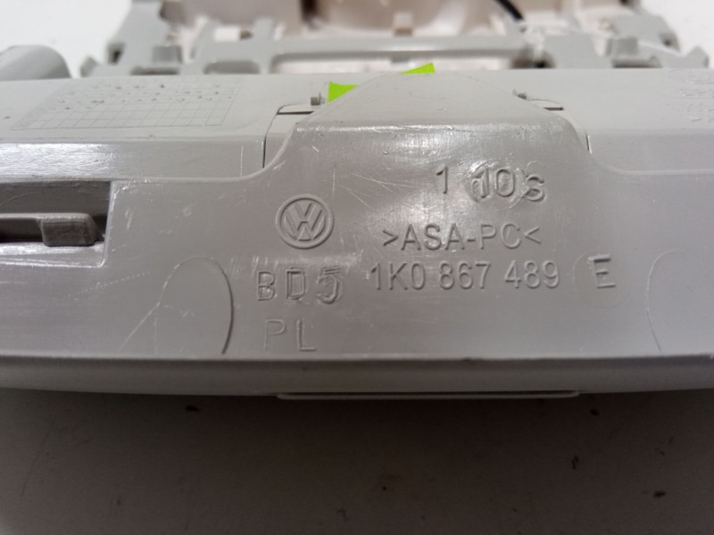 Recambio de luz interior delantera para skoda yeti (5l) 2.0 tdi referencia OEM IAM 1K0867489E  