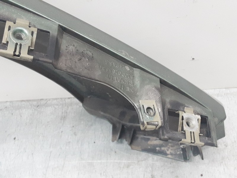 Recambio de aleta delantera izquierda para renault scénic ii (jm0/1_) 1.5 dci (jm02, jm13) referencia OEM IAM 8200020568G  