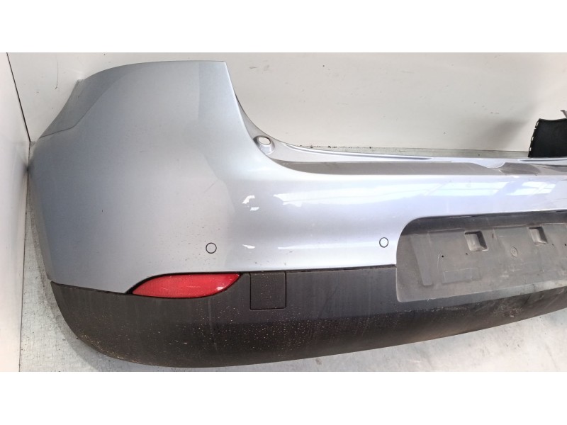 Recambio de paragolpes trasero para renault megane iii hatchback (bz0/1_, b3_) 1.5 dci referencia OEM IAM 0001029623 850220009 