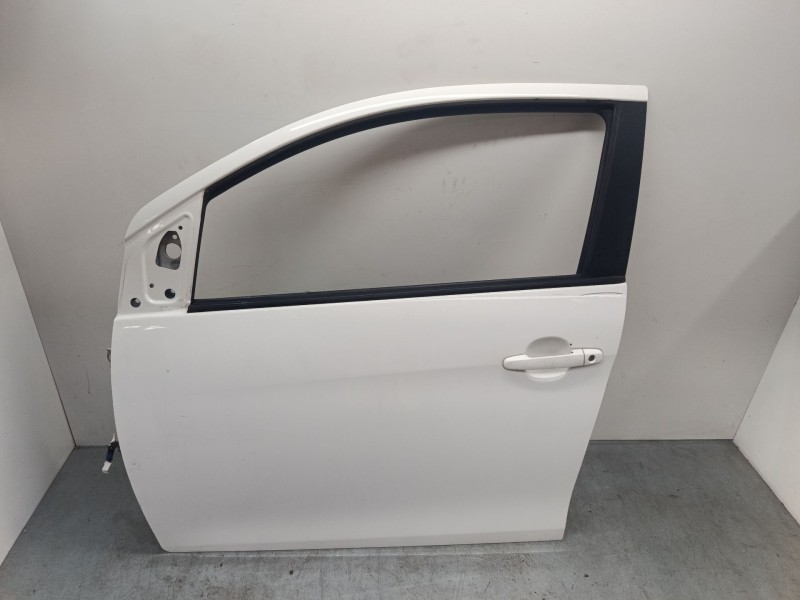 Recambio de puerta delantera izquierda para toyota aygo (_b4_) 1.0 (kgb40) referencia OEM IAM 670020H050  