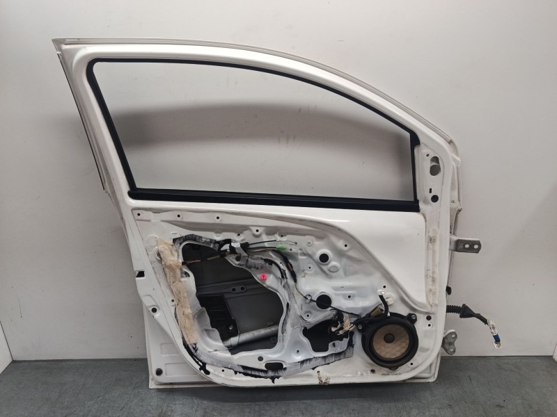Recambio de puerta delantera izquierda para toyota aygo (_b4_) 1.0 (kgb40) referencia OEM IAM 670020H050  