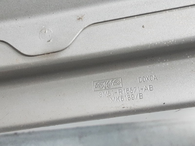 Recambio de aleta delantera izquierda para ford focus c-max (dm2) 1.6 tdci referencia OEM IAM 3M51R16571AB  