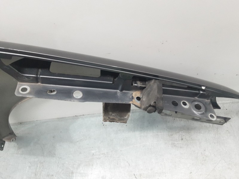 Recambio de aleta delantera izquierda para volkswagen touran (1t1, 1t2) 2.0 tdi 16v referencia OEM IAM   