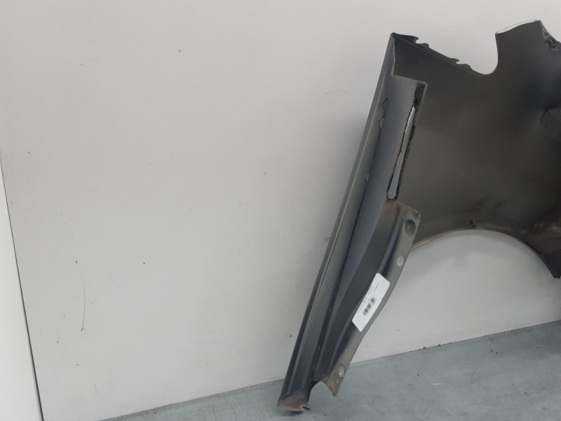 Recambio de aleta delantera izquierda para volkswagen touran (1t1, 1t2) 2.0 tdi 16v referencia OEM IAM   