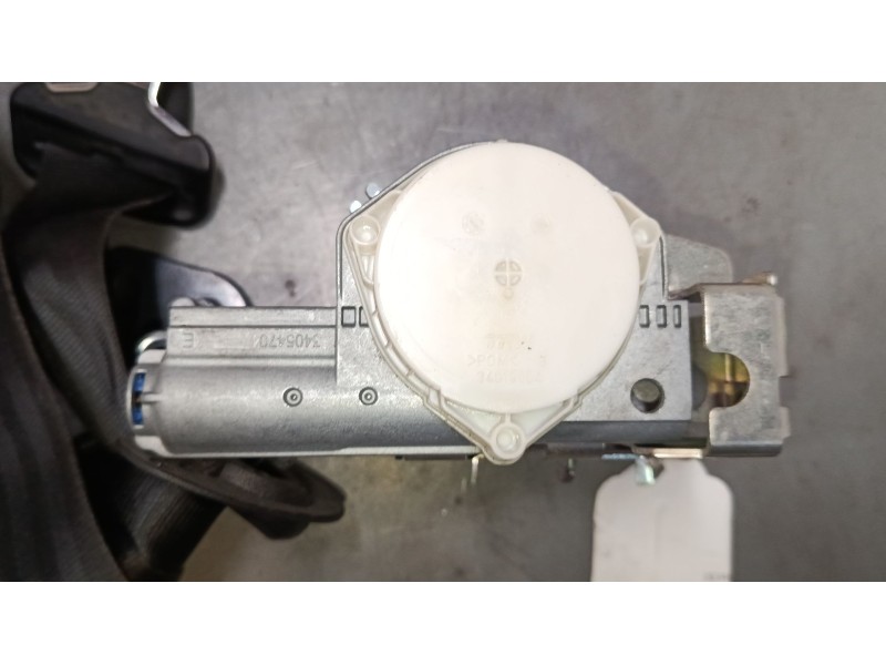 Recambio de cinturon seguridad delantero izquierdo para peugeot 3008 i monospace (0u_) 2.0 hdi referencia OEM IAM 8975HL  